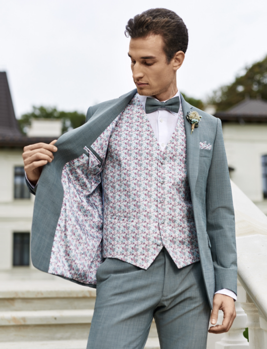 COSTUME SUR MESURE DE LA BOUTIQUE REVE D'UN JOUR